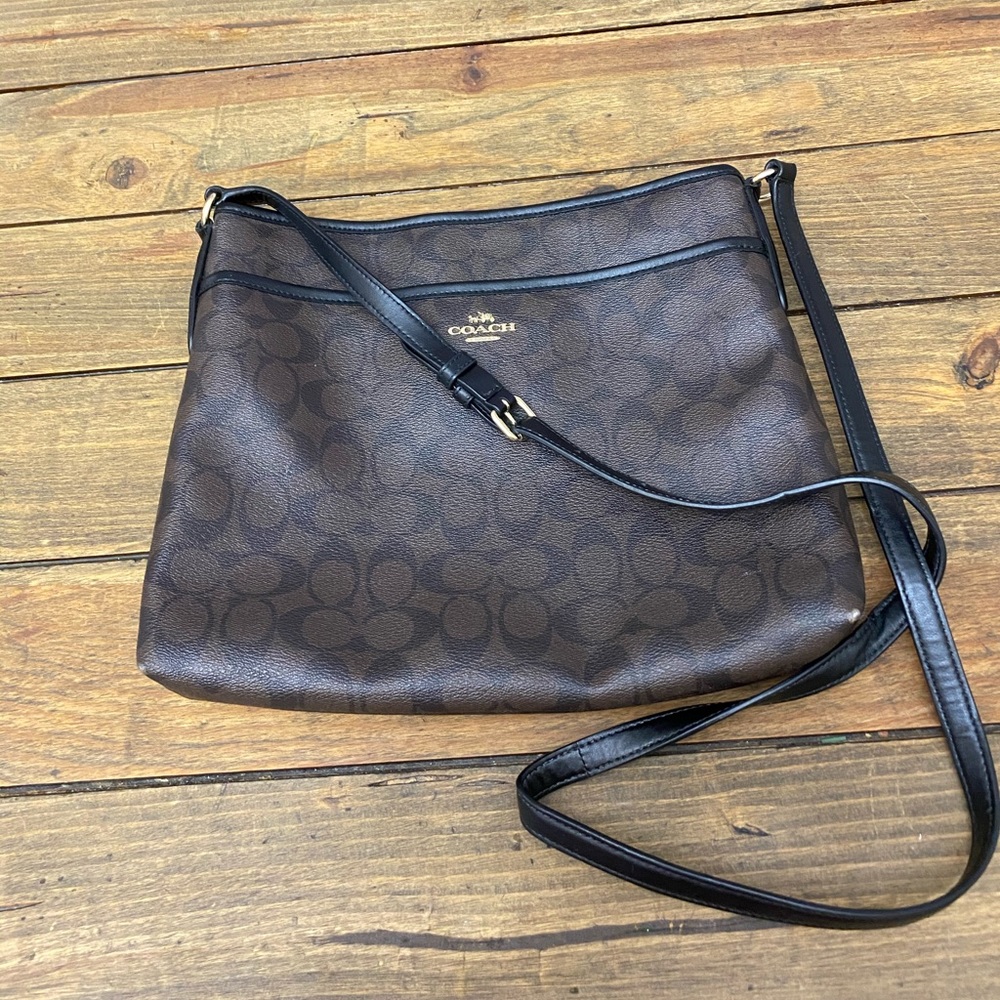 Coach crossbody